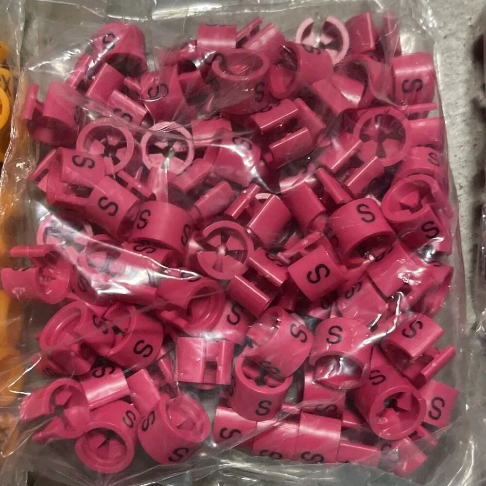 800PCS Snap on Hanger Size Markers Plastic Garment Sizers Donuts Cubes Retail